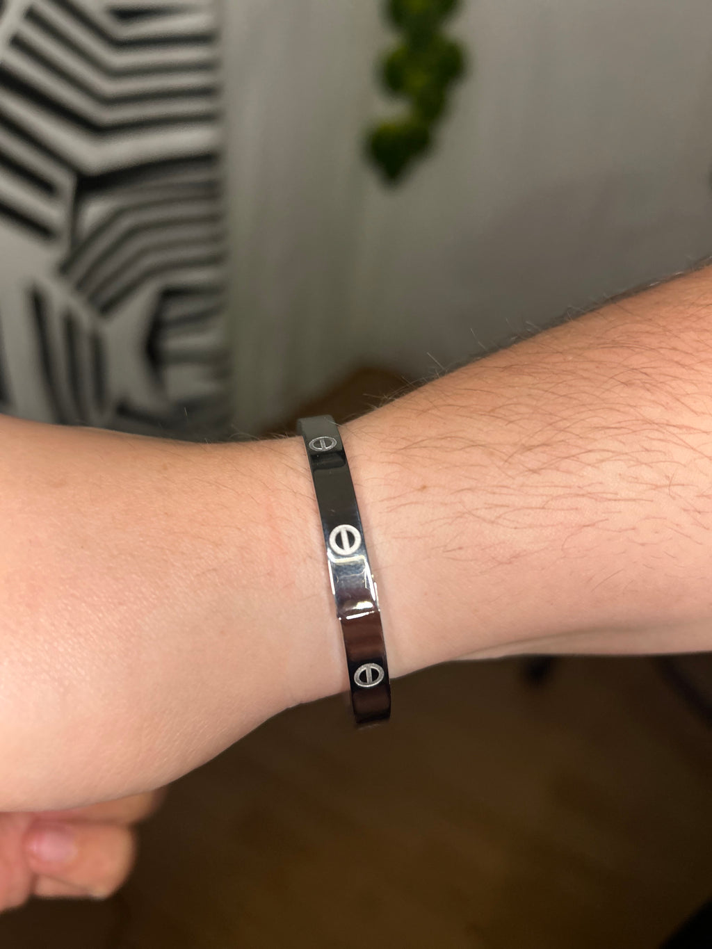 Pulsera rígida plata