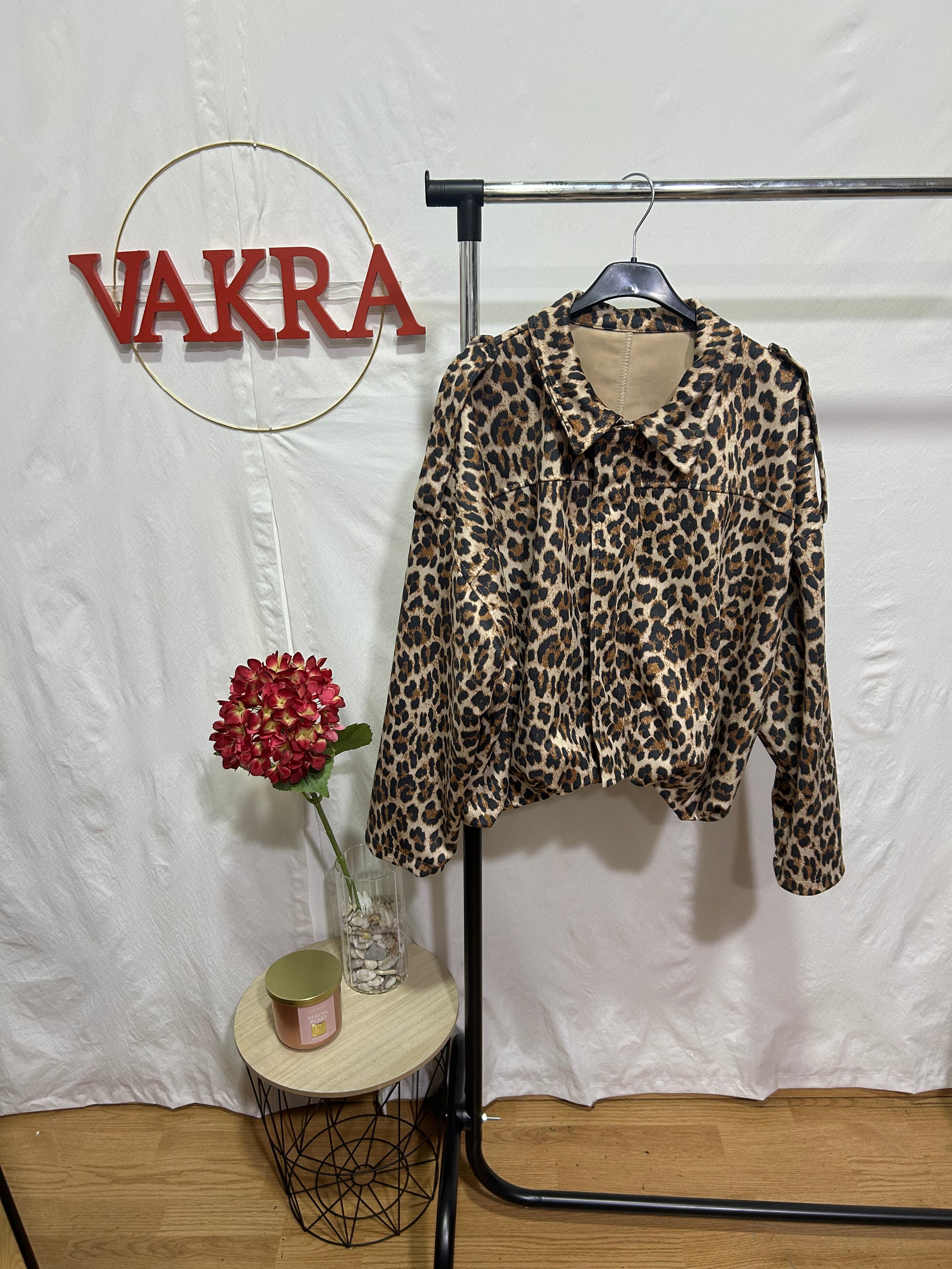 Chaqueta leopardo