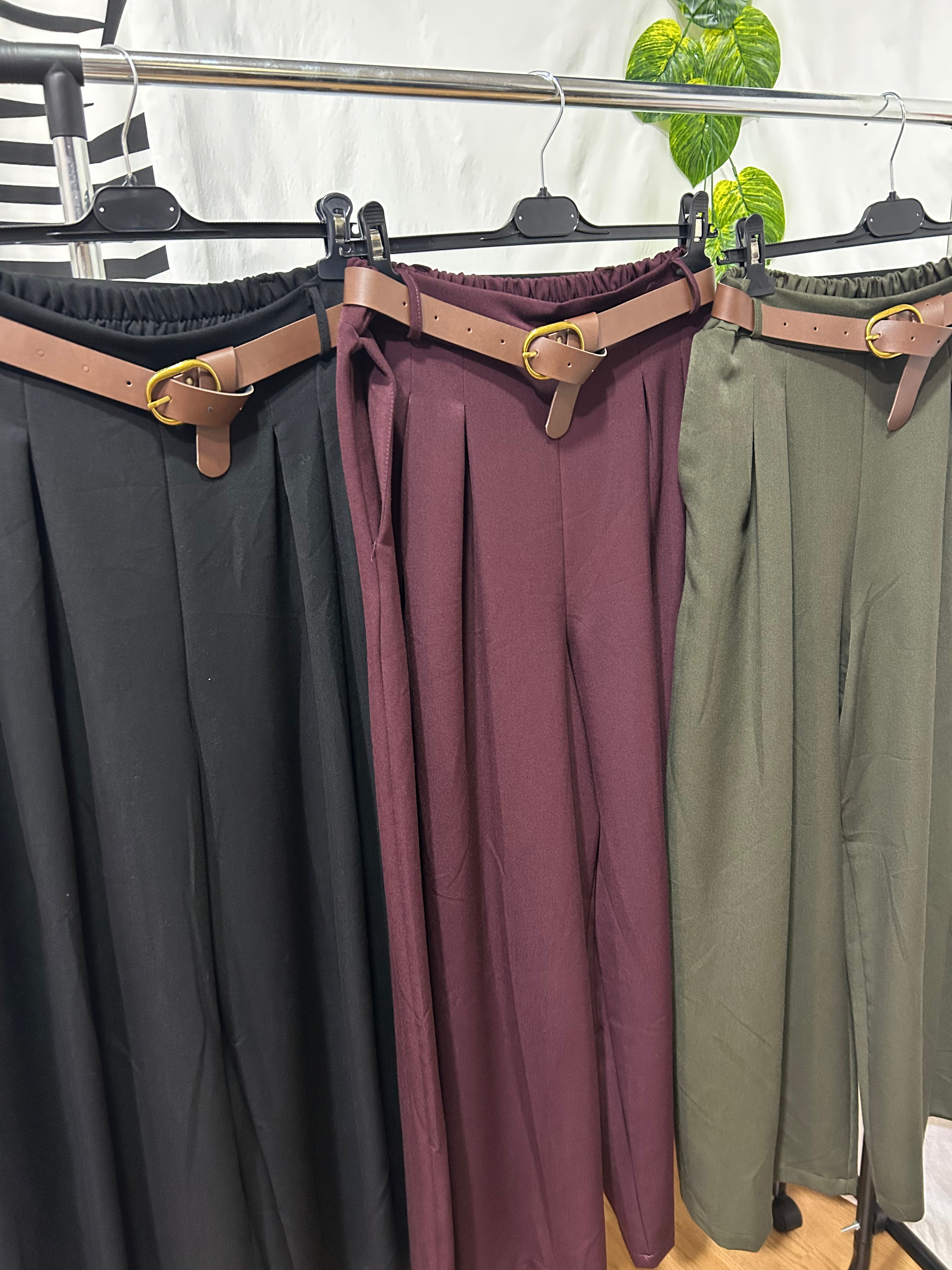 Pantalón pata ancha + cinturón